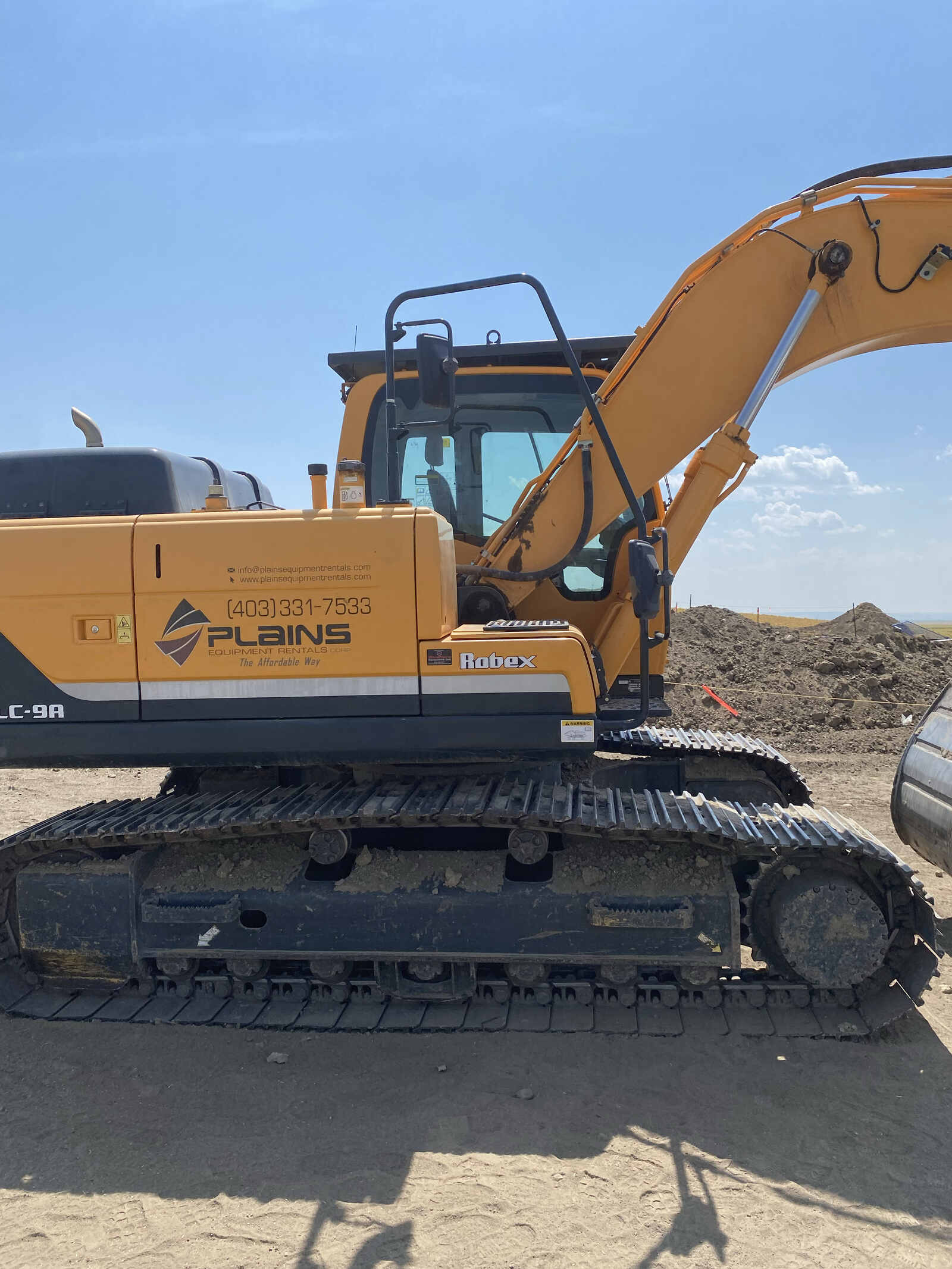 Hyundai-160-Excavator-16ton