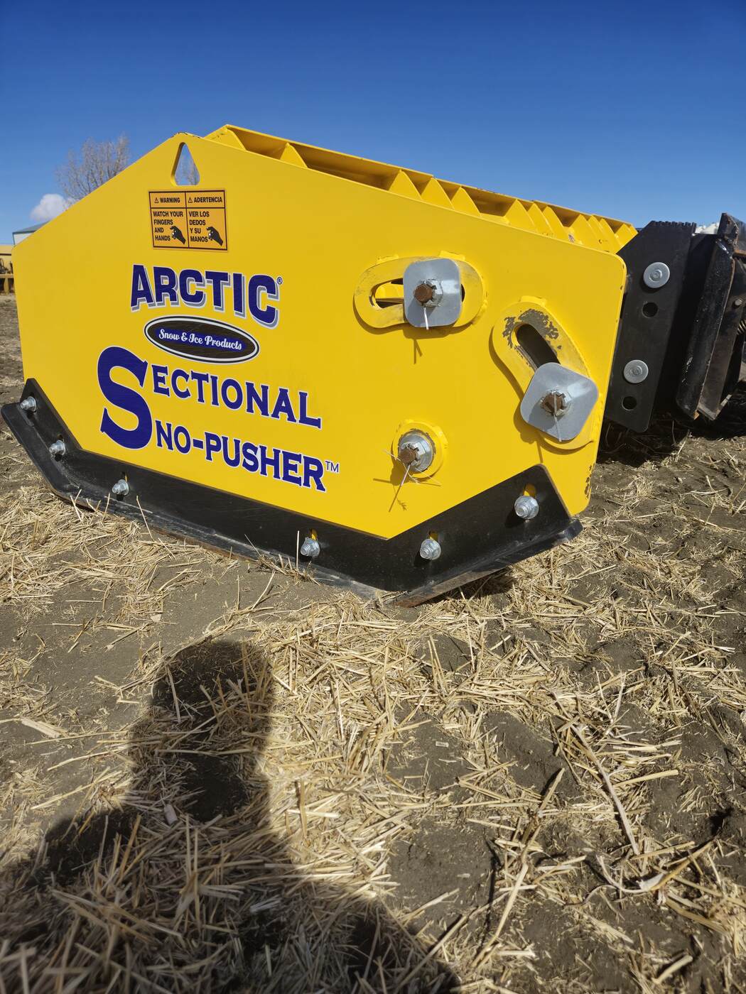 arctic-10-5hd-sectional-sno-pusher-close-up-heavy-duty-snow-pusher-attachment-western-canada
