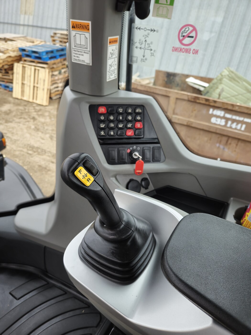 case-521g-loader-joystick-and-control-panel-close-up-heavy-machinery-interior-for-sale