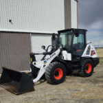 bobcat-l85-compact-loader-front-bucket-western-canada-dealer