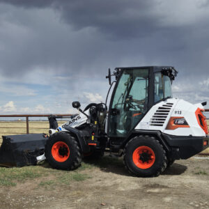 bobcat-l85-loader-for-sale-western-canada-with-bucket-and-cab