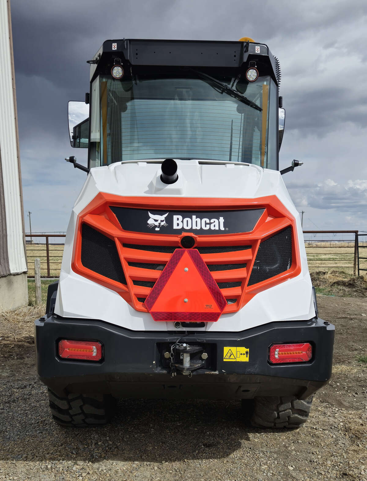bobcat-l85-rear-view-loader-for-sale-western-canada-plains-equipment