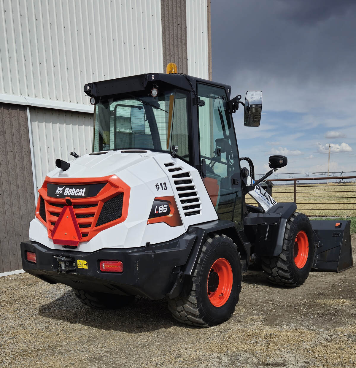 bobcat-l85-wheel-loader-back-angle-western-canada-plains-equipment