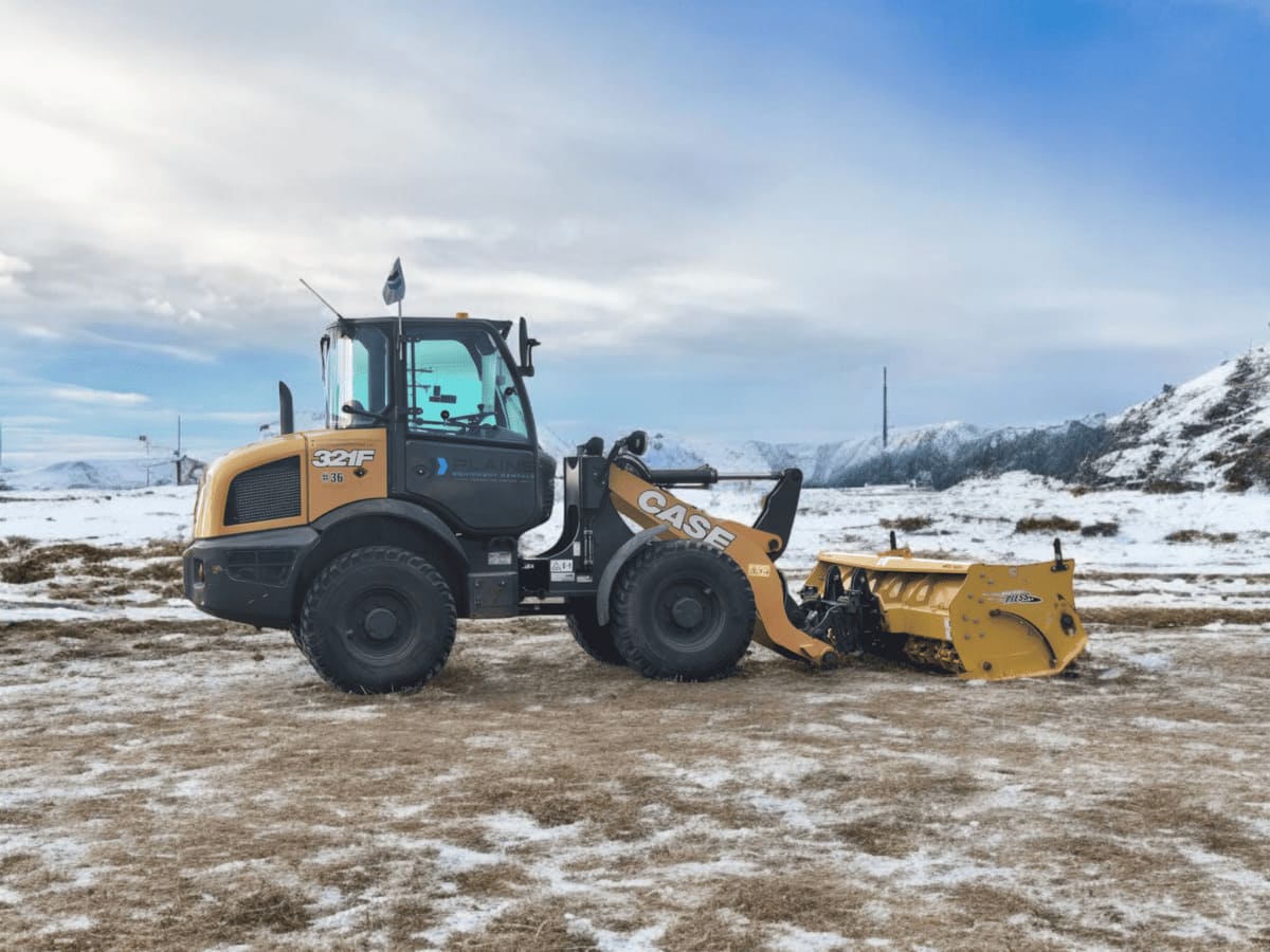 case-321f-snow-loader-rental-winter-equipment-protection-plan-western-canada