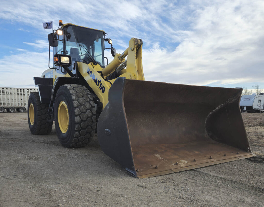 komatsu-wheel-loader-rental-western-canada-construction-equipment