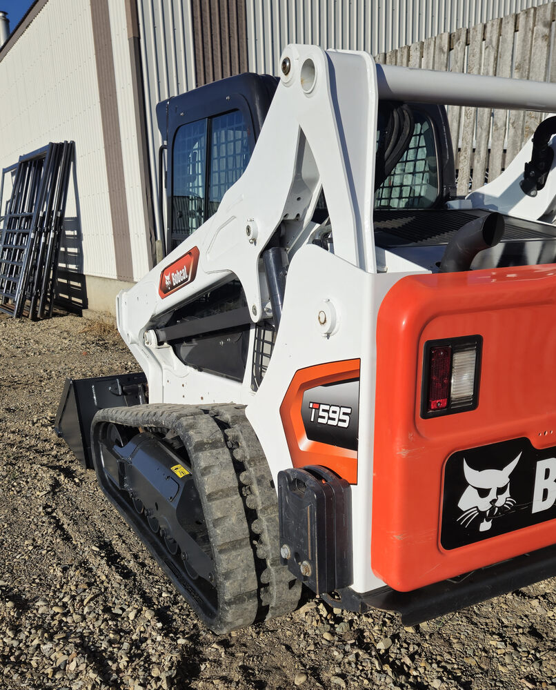 rear-side-view-2023-bobcat-t595-track-skid-steer-for-sale