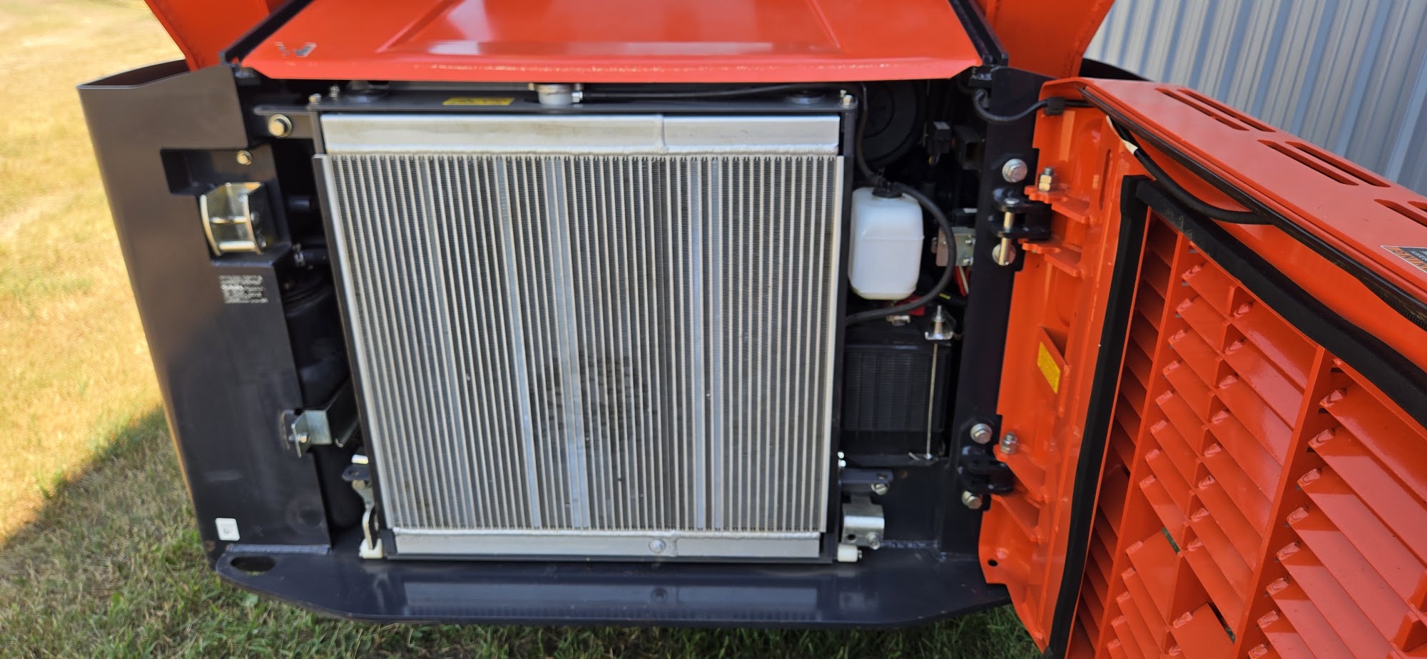 2021 Kubota SVL97-2 track skid steer for sale in Western Canada, radiator cooling package
